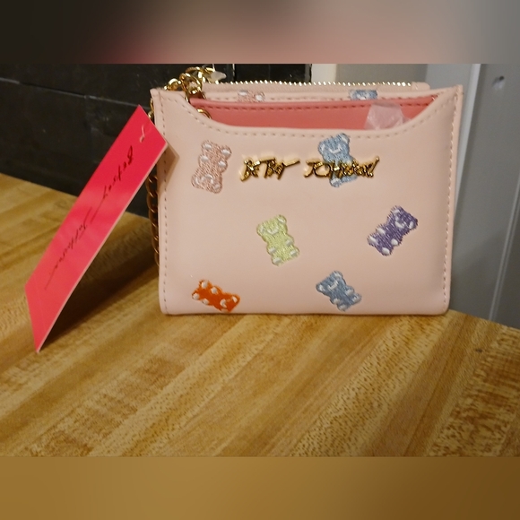 Betsey Johnson NWT Compact Gummy Bear Wallet W/Chain - Picture 2 of 7